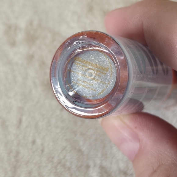 Beauty for Certain High-Pigment Gloss in Diamond - Picture 3 of 6